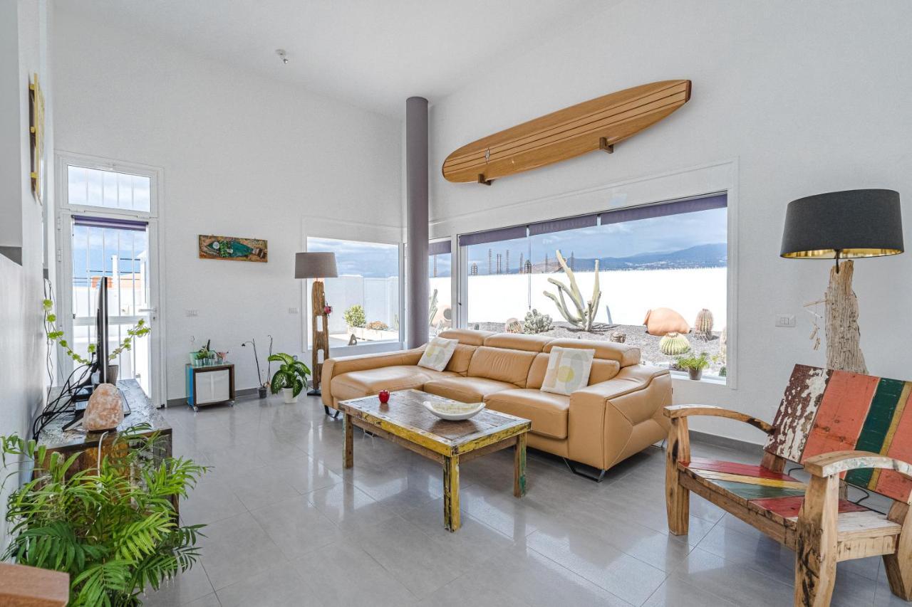 אל מדאנו Modern 3Bdr Villa With Heated Pool מראה חיצוני תמונה