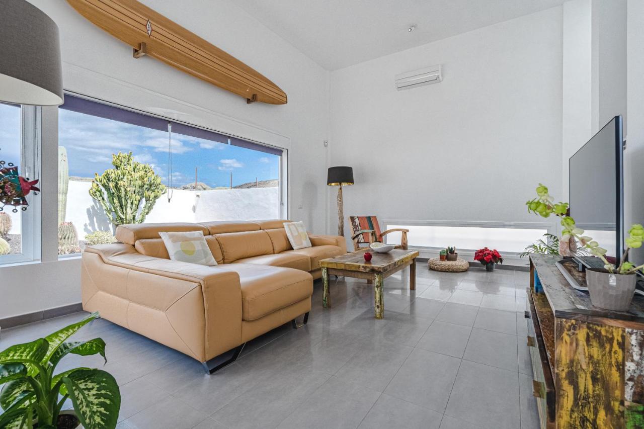 אל מדאנו Modern 3Bdr Villa With Heated Pool מראה חיצוני תמונה