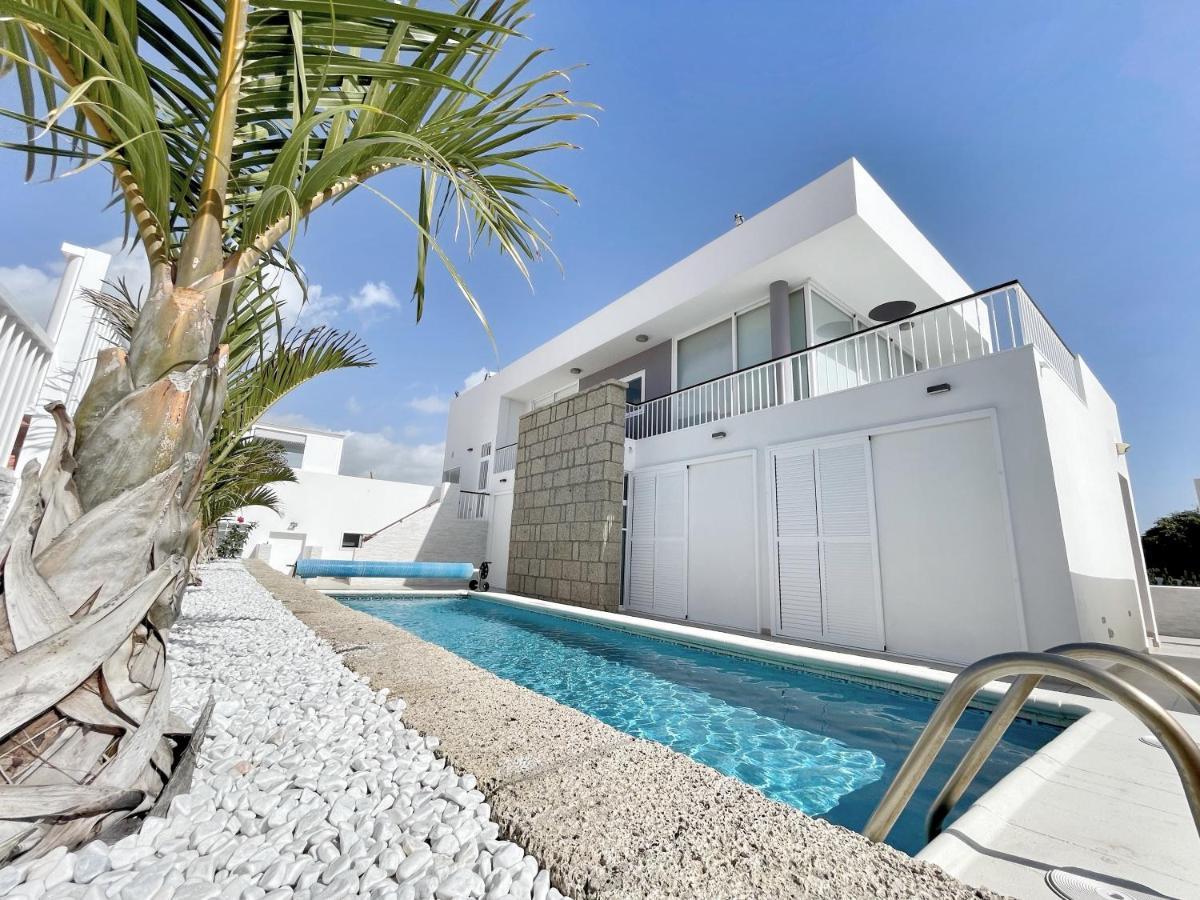 אל מדאנו Modern 3Bdr Villa With Heated Pool מראה חיצוני תמונה